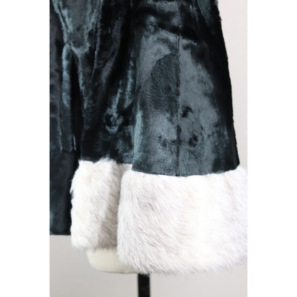 Vintage Black and white faux Fur Opera Cape w/Pockets - Picture 6 of 7